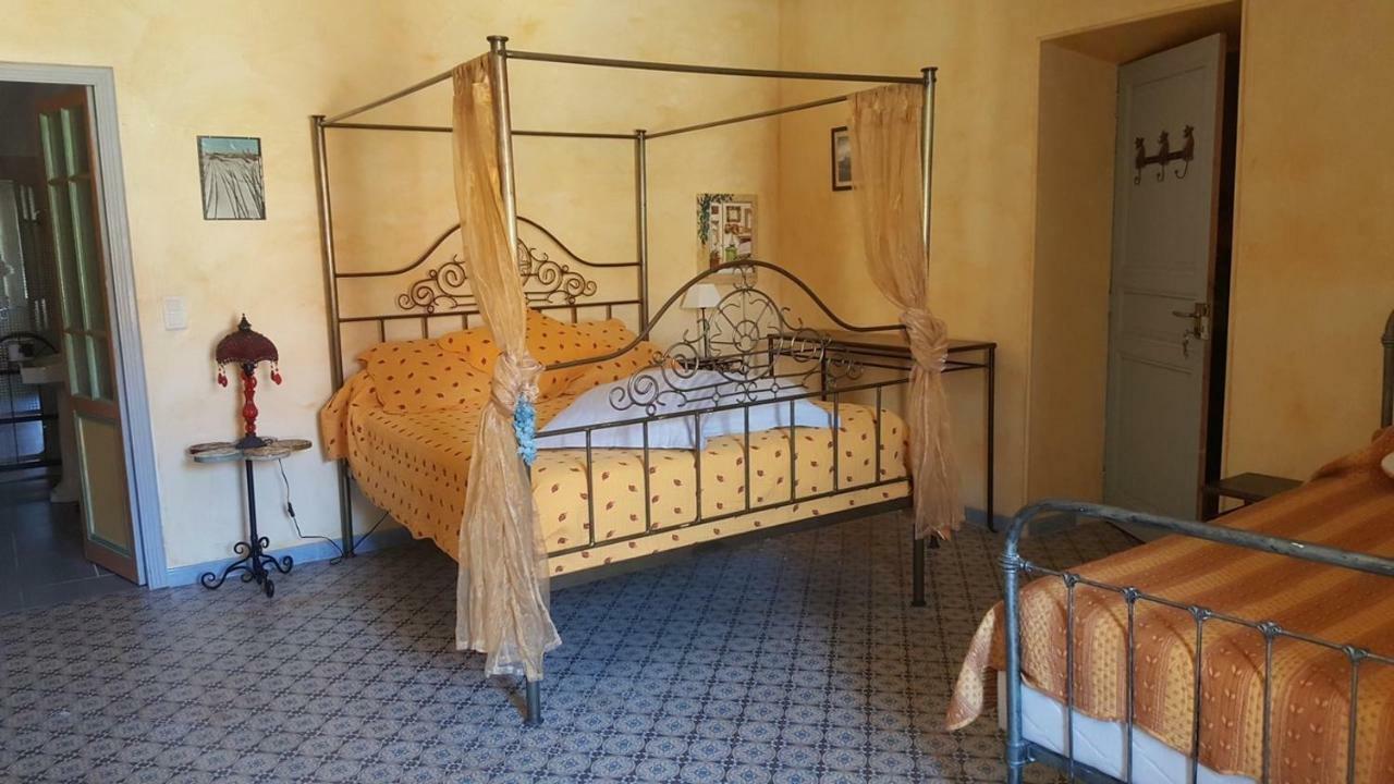 La Maison De Josepha 호텔 Ferrals-lès-Corbières 외부 사진